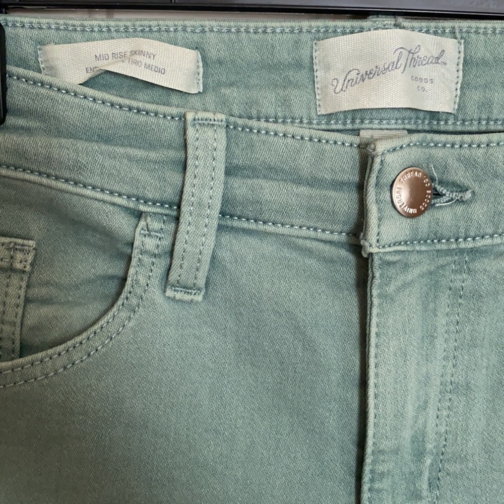 Universal Thread Mid Rise Skinny Short Length Jeans - Picture 4 of 6